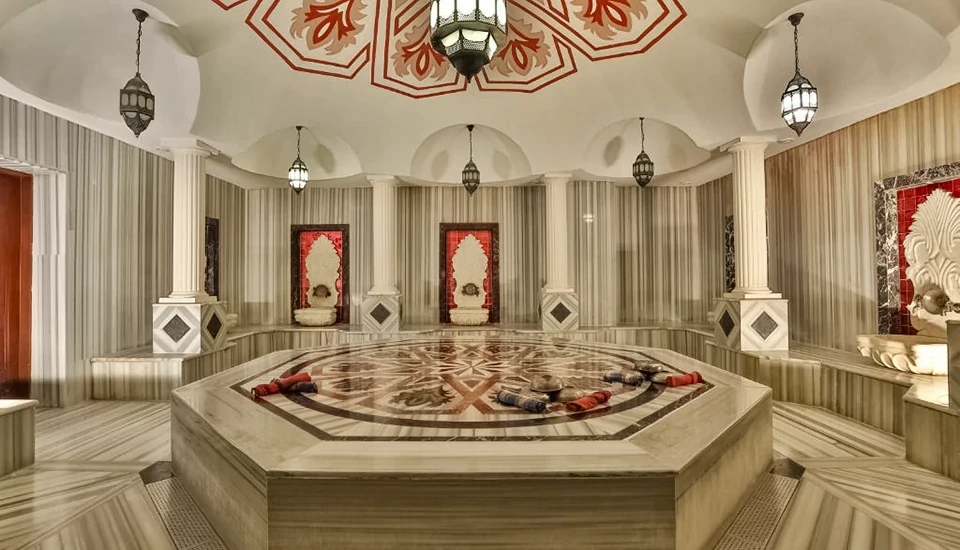 هتل کریستال واتر ورد آنتالیا